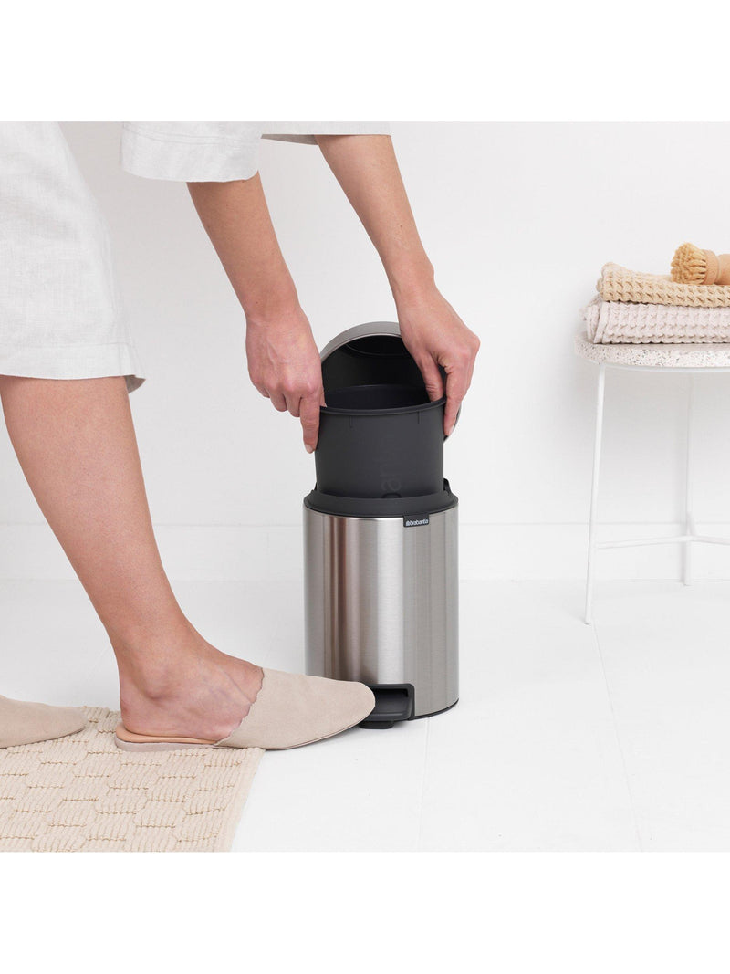 Brabantia newIcon pedal bin fingerprint proof Matt Steel 3L (British brand)