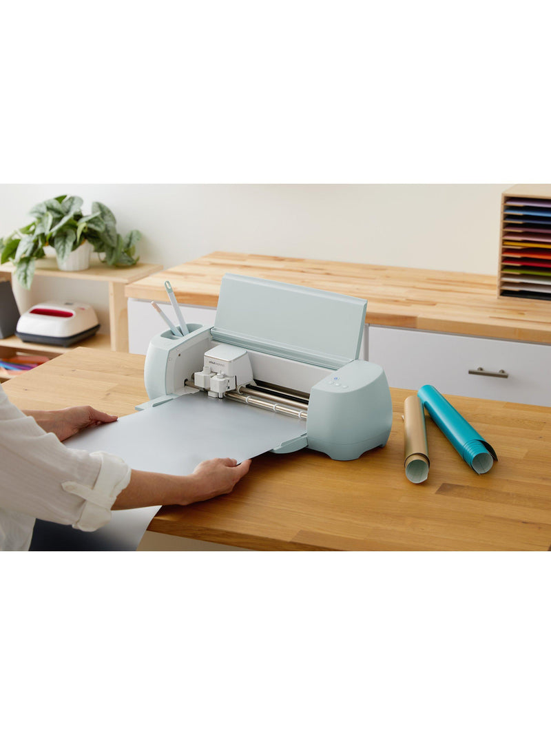 Cricut Permanent Smart Vinyl Craft Decal 13x3ft (British brand)