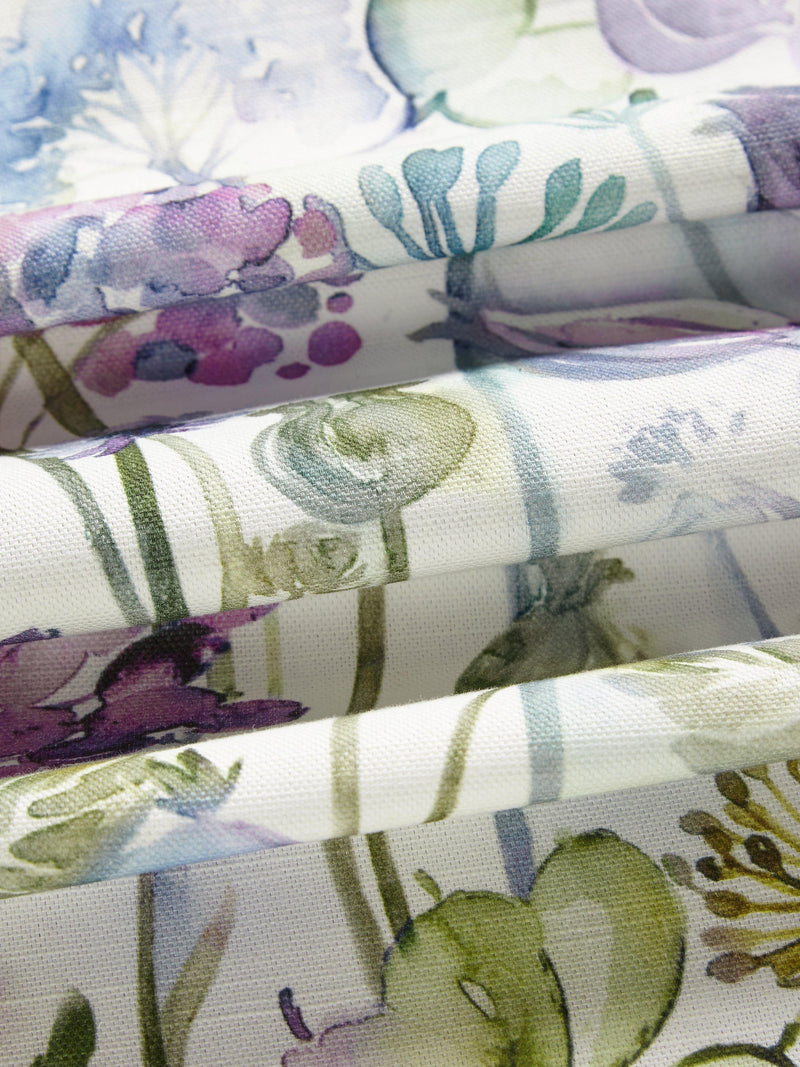 Voyage Country Hedgerow furnishing fabric W138cm - British product