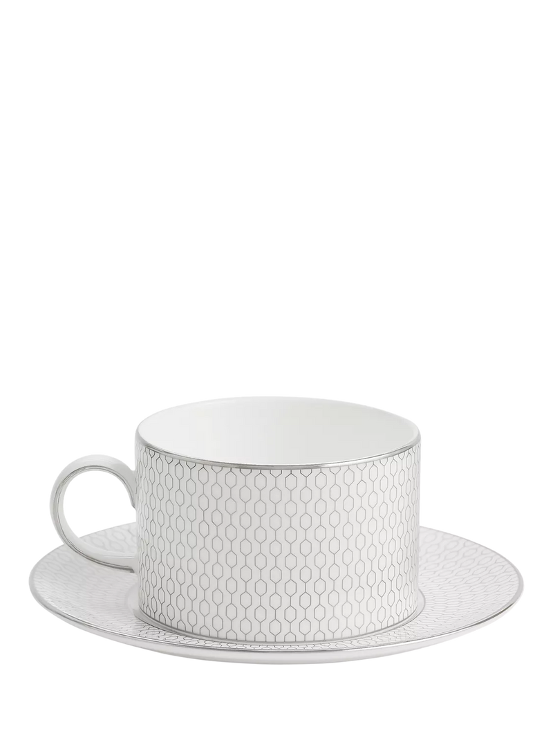 Wedgwood Gio Platinum cup and saucer 235ml, UK version