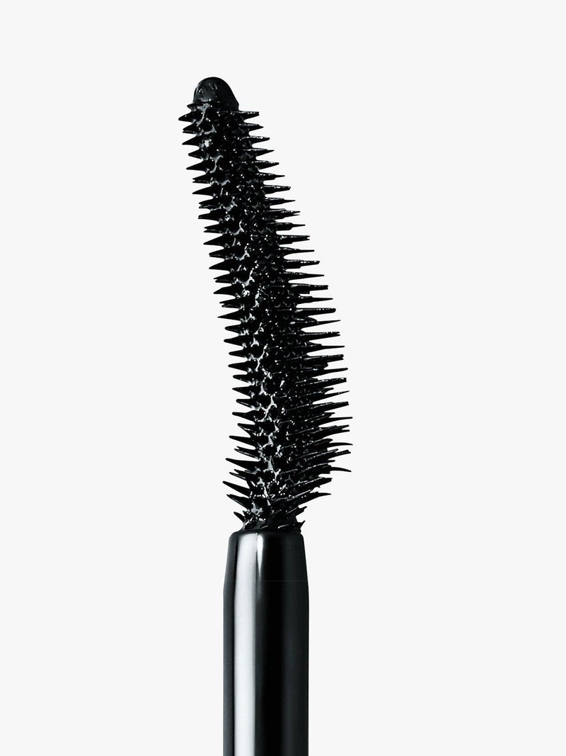 Lancôme volumising waterproof mascara in glossy black, UK version