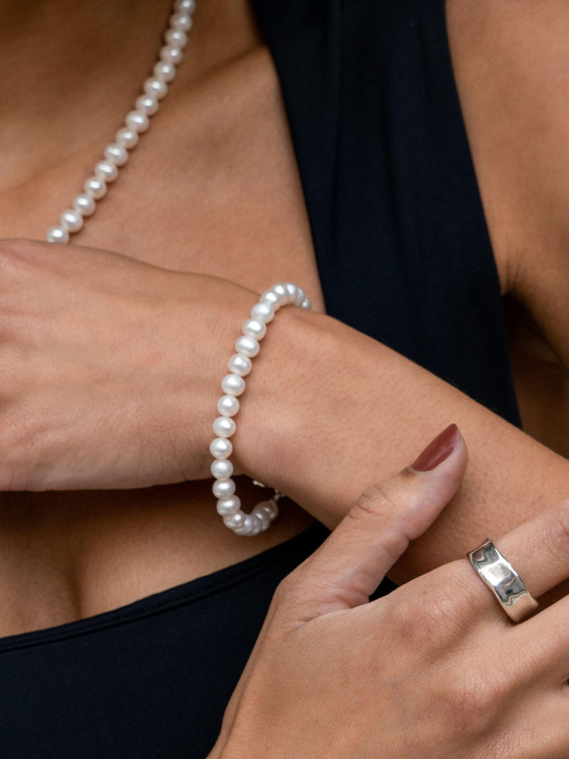 Dower & Hall freshwater pearl bracelet sterling silver (British brand)