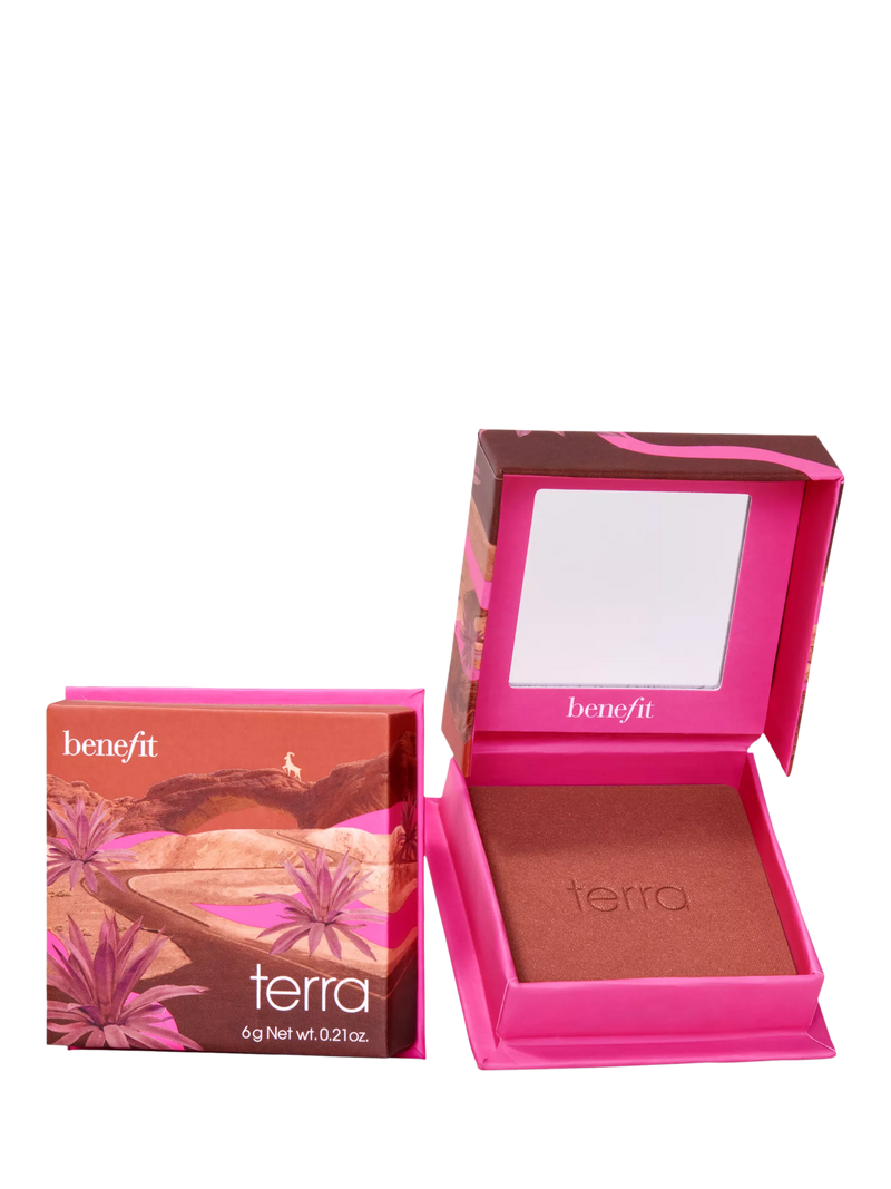 Benefit Terra powder blush in terracotta golden brick-red shade - British product