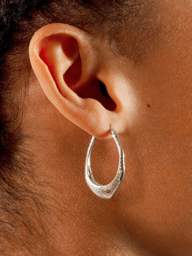 Monica Vinader Deia medium hoop earrings in sterling silver - British product