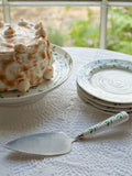 Sophie Conran Portmeirion mistletoe cake stand 32cm white green, imported from the UK