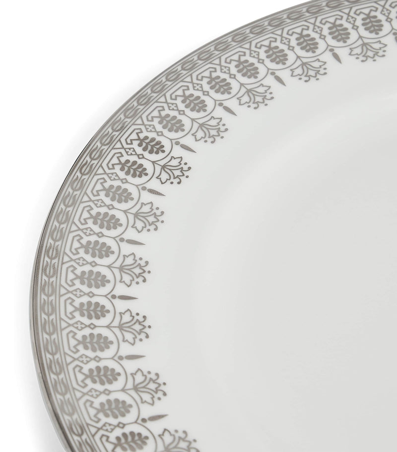 Wedgwood Silver Tonquin bone china plate 27cm (British brand)