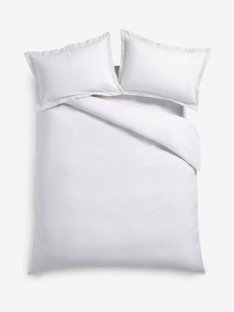White Oxford Edge Collection Luxe duvet cover and pillowcase set (British brand)