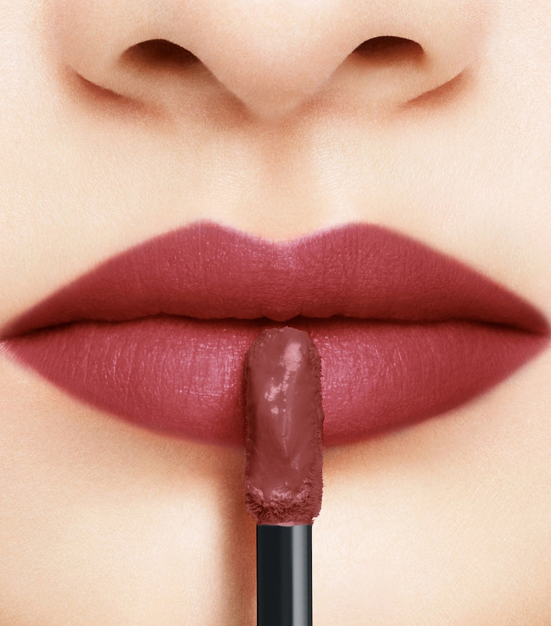 Suqqu Comfort Lip Fluid Fog lip color product (British brand)