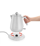 De'Longhi Eclettica kettle 1.7L - British product