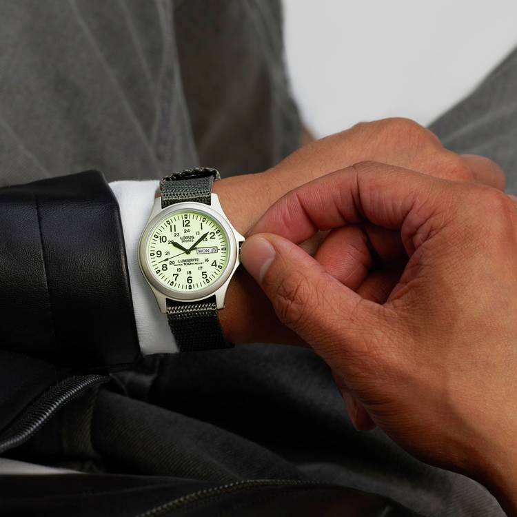 Lorus men's Lumibrite watch 35mm, UK version