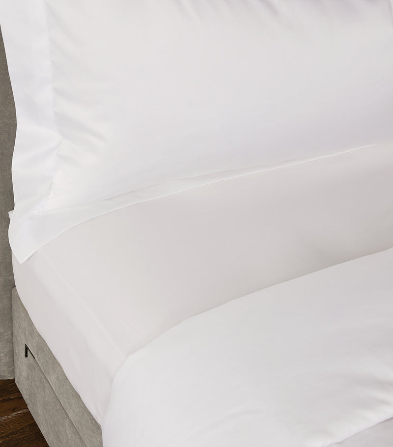 Celso De Lemos Capela flat sheet super king, UK version