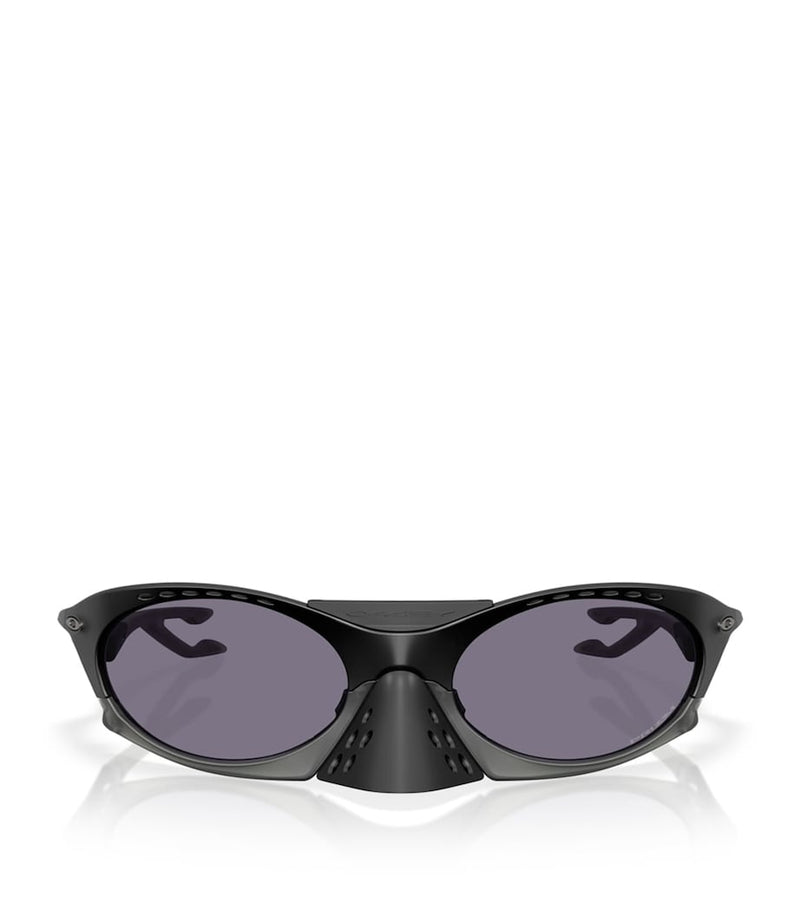 Oakley Plantaris Oval sunglasses (British brand)