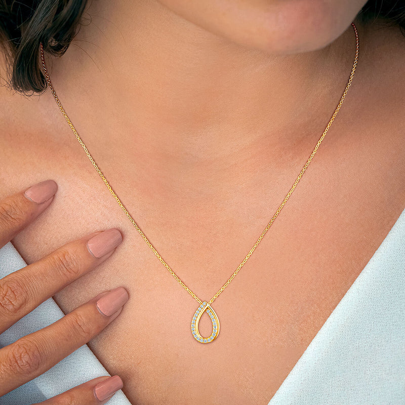 Costco diamond pendant round brilliant cut 0.15ctw (British brand)
