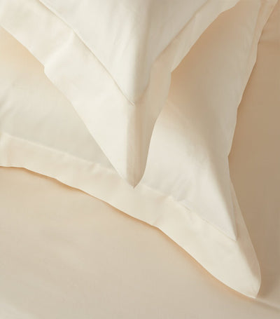 Super King Duvet Cover in Pure Egyptian Cotton with Sateen Finish
