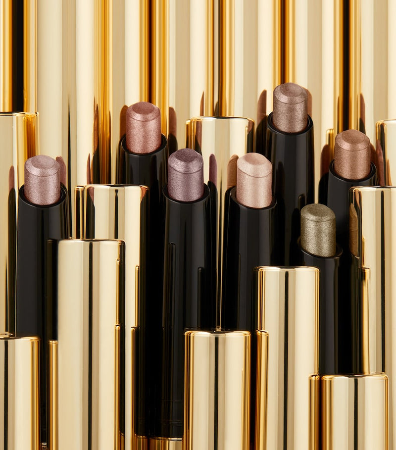 Hourglass Voyeur eyeshadow stick, UK version