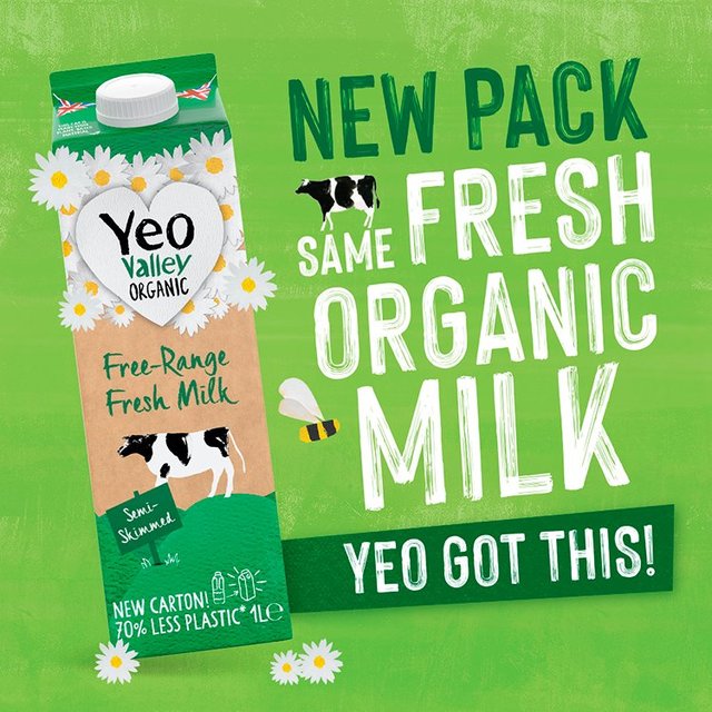 Yeo Valley Organic Fresh Semi Skimmed Milk 1L GOODS M&S