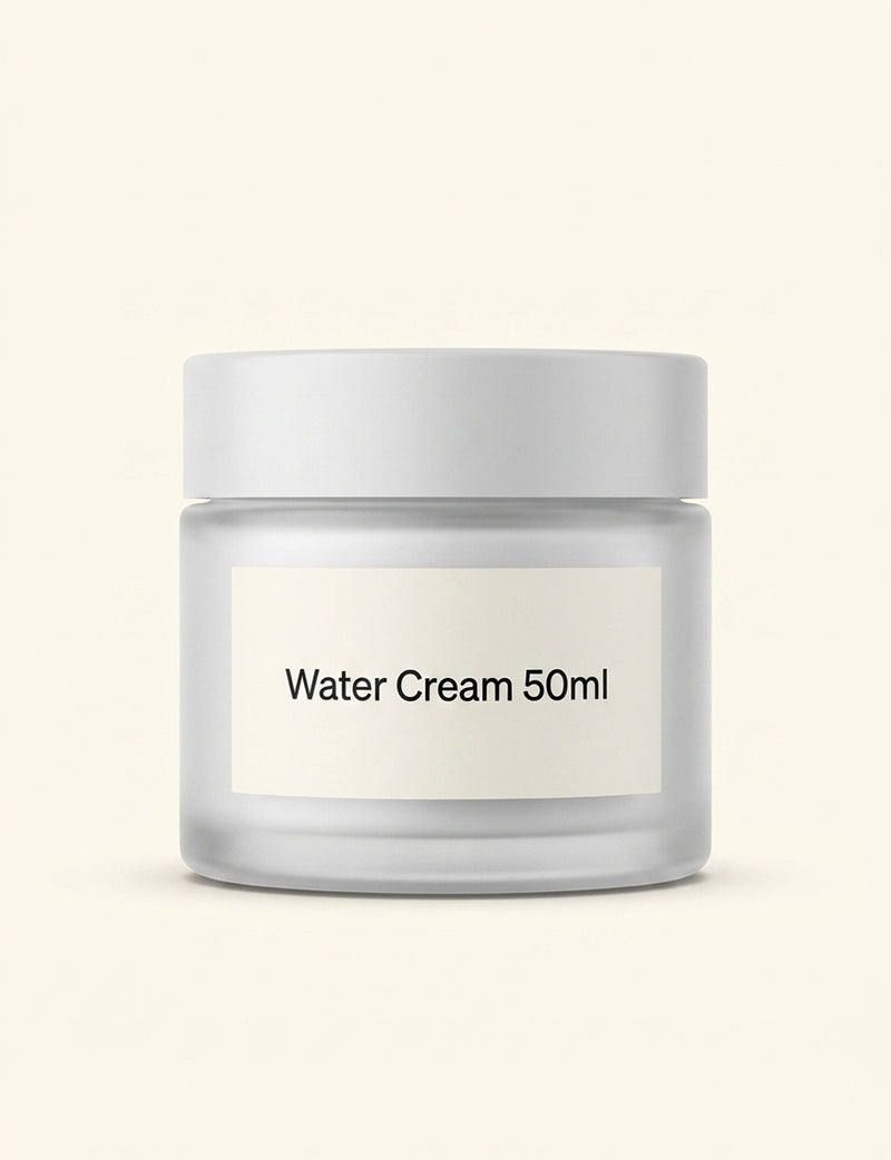 Charlotte Tilbury moisturiser Magic Water Cream refillable - British product