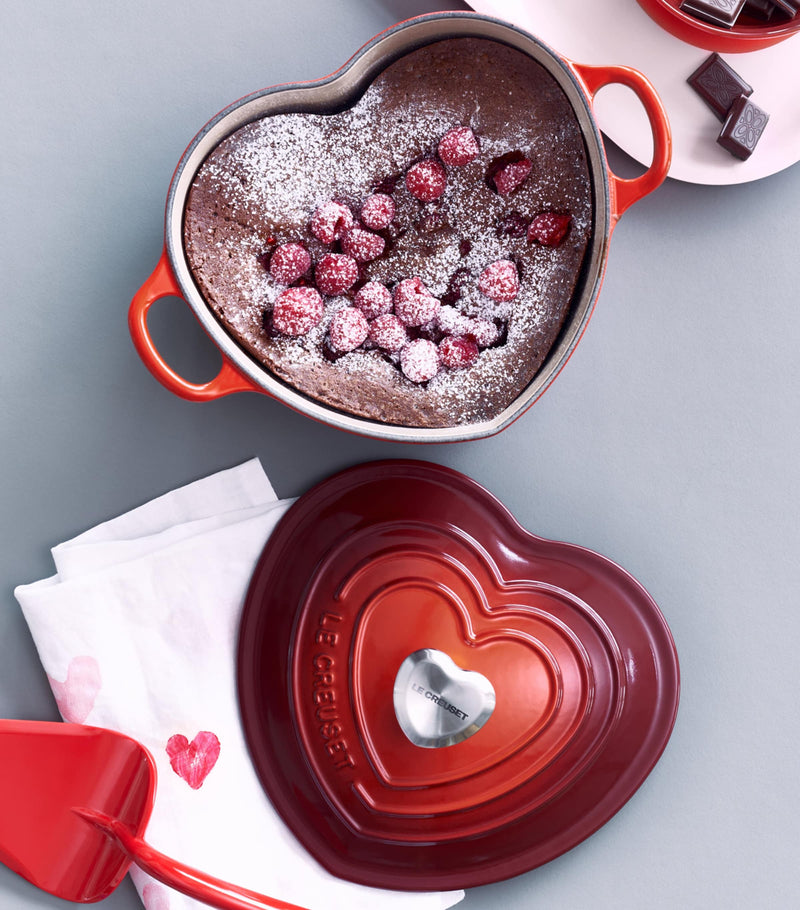Le Creuset heart-shaped casserole dish 20cm, UK version