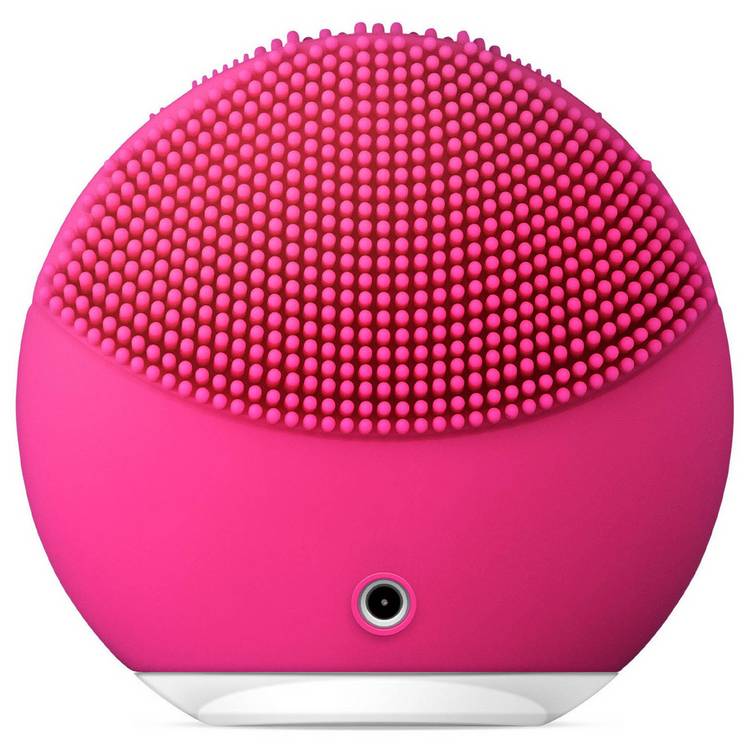 Foreo Luna Mini 2 facial cleanser in Fuchsia, imported from the UK