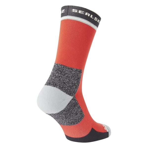 Sealskinz anti-blister mid length running socks, imported from the UK