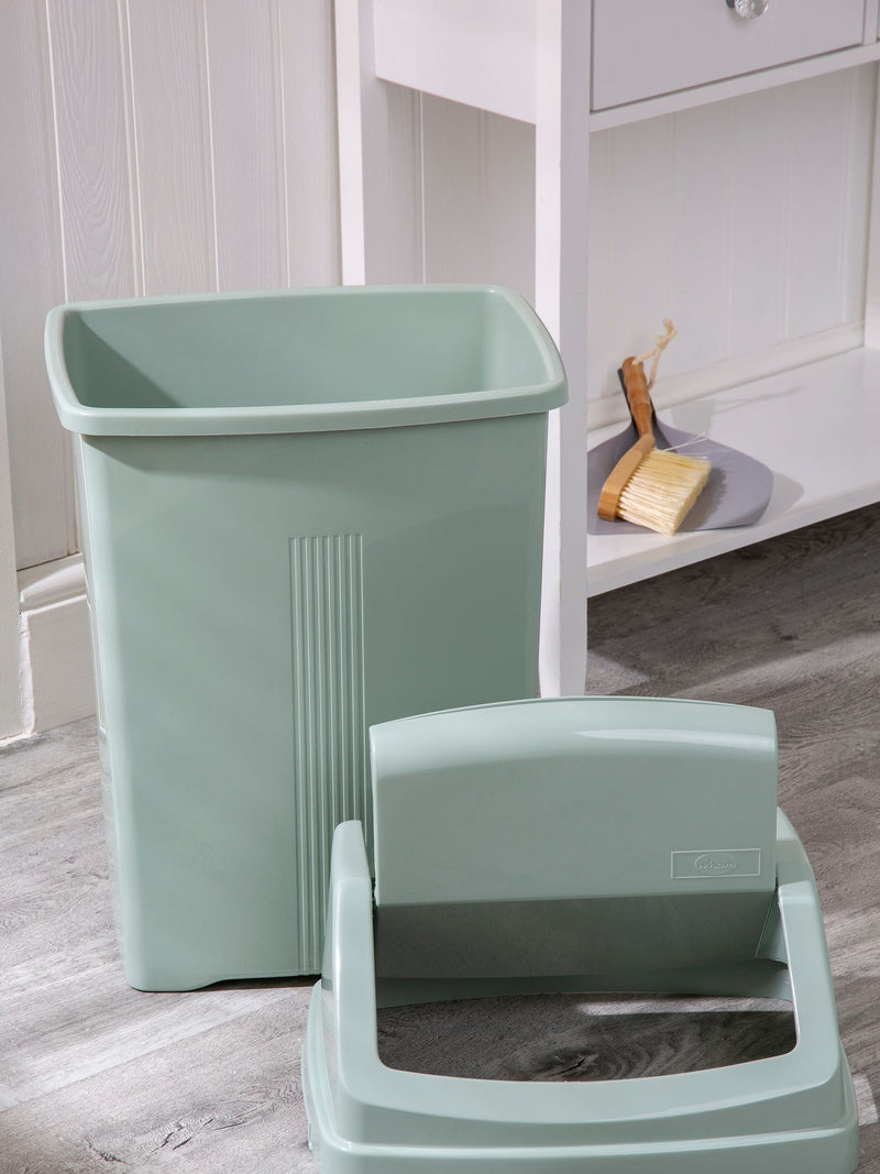 Wham Green Casa 50L plastic swing bin (British brand)