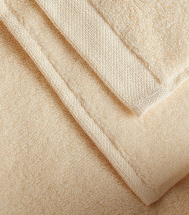 Hamam Olympia bath towel 76cm x 142cm (British brand)