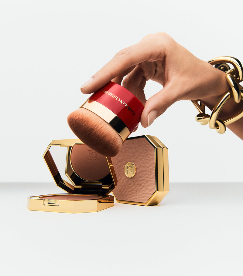 Carolina Herrera Nude Couture Matte Bronzer - British product