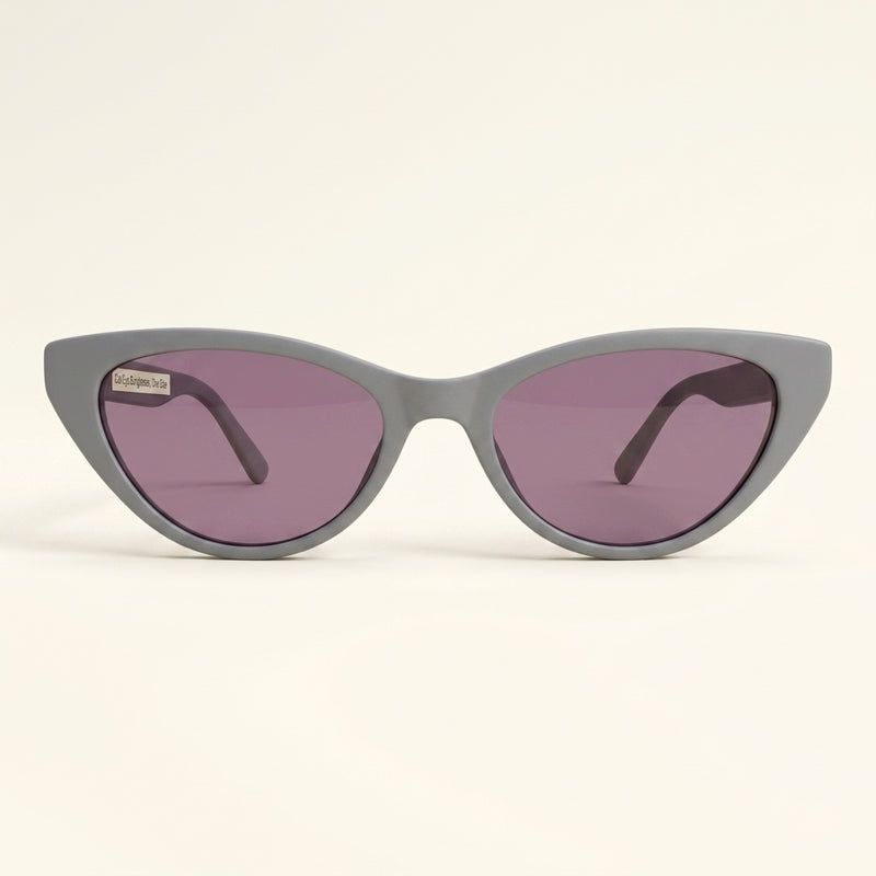 Gucci GG1680S svarte cat eye solbriller med krystall detaljer, UK versjon