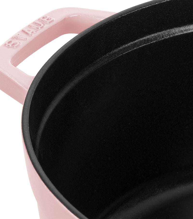 Staub cocotte 26cm cast iron - British product