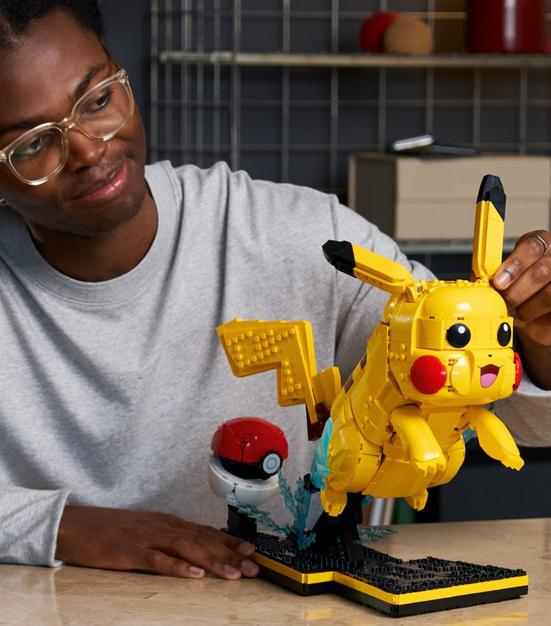 LEGO Pikachu model kit 2050 pieces - British product
