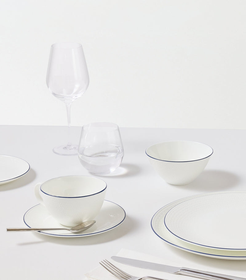 Wedgwood Gio Blue bone china plate 28cm (British brand)