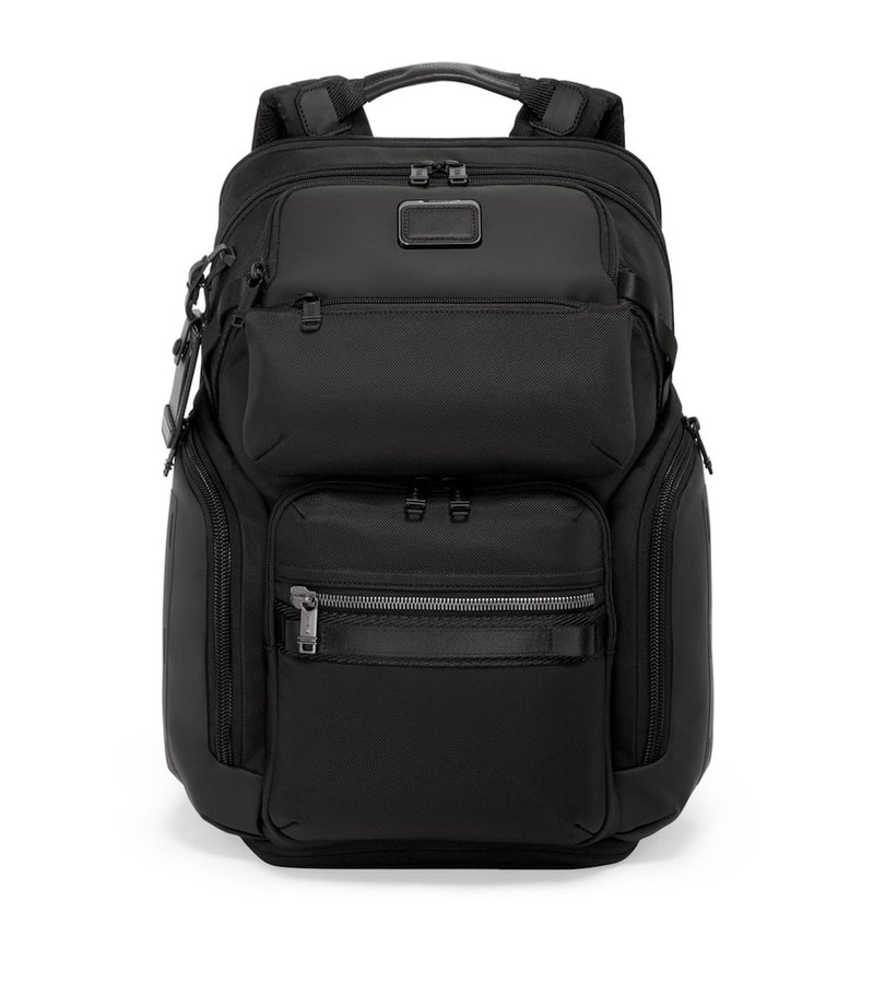 Capacious Backpack with Zipped Pockets and Adjustable Straps, 37x29x14 cm