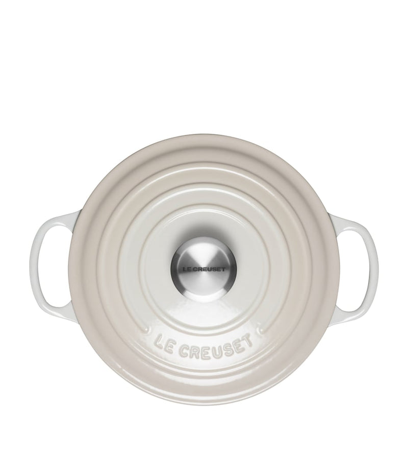 Le Creuset cast iron round casserole dish 24cm, UK version