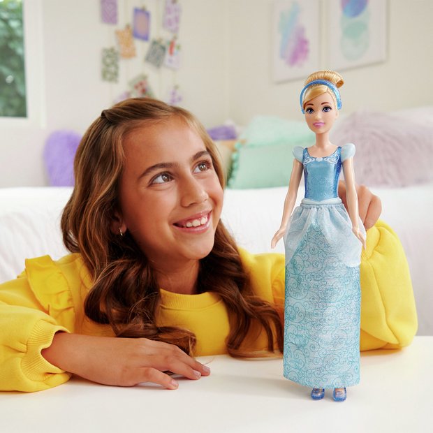 Disney Cinderella fashion doll 11 inch - British product