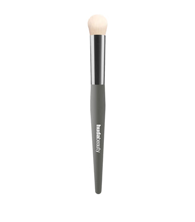 Harrods Huda Beauty Undereye Buff Makeup Brush- Buy online at McGrocer
