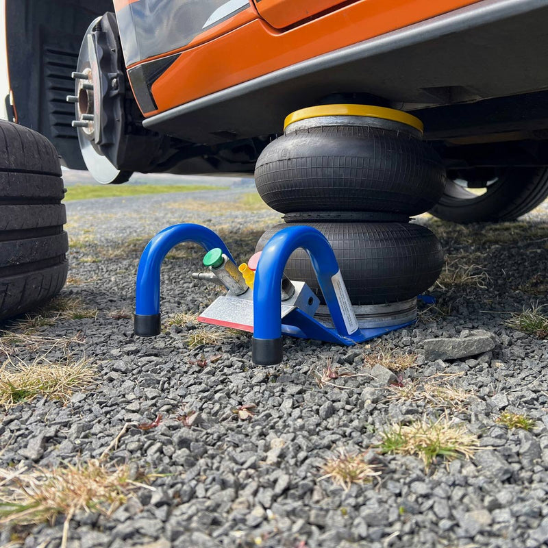 Selson air jack 2.5 tonne hand-held - British product