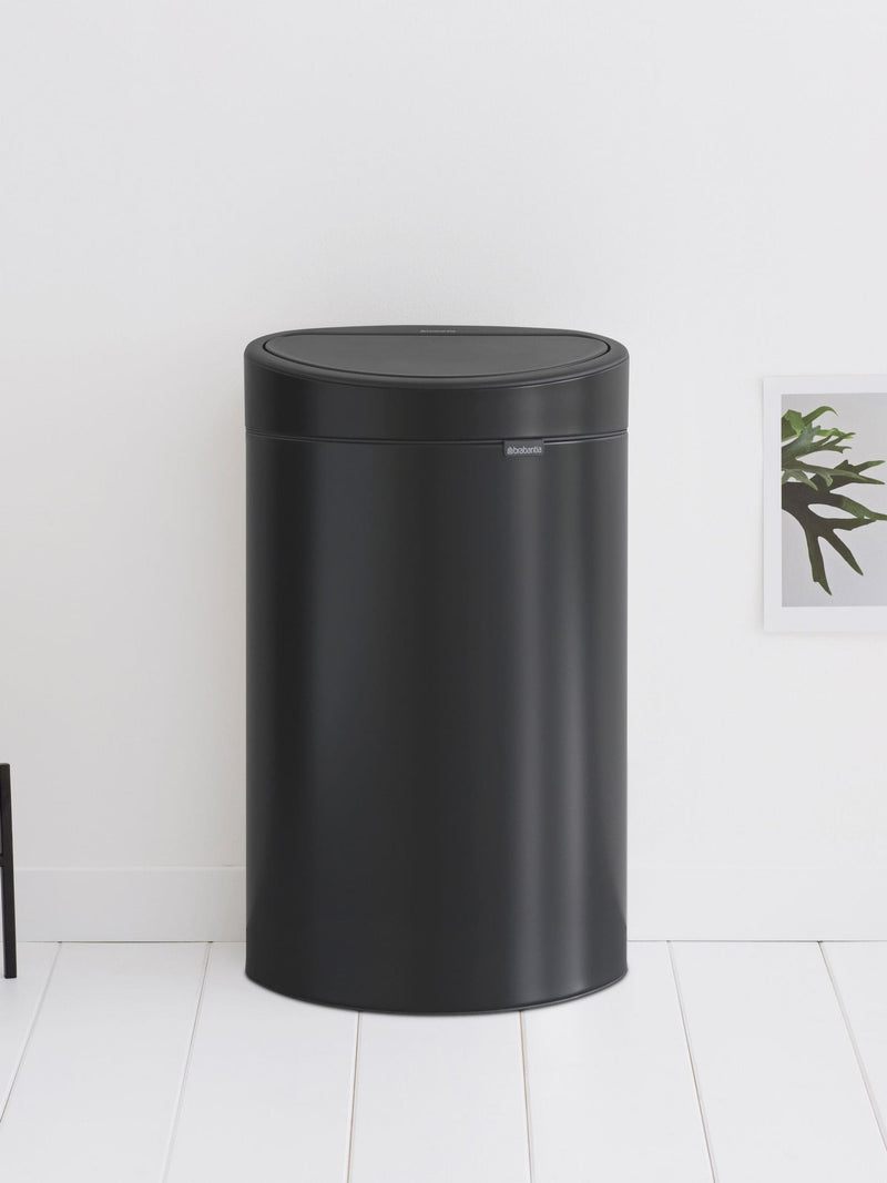 Brabantia mattschwarzer Touch Bin 40L - Britisches Produkt