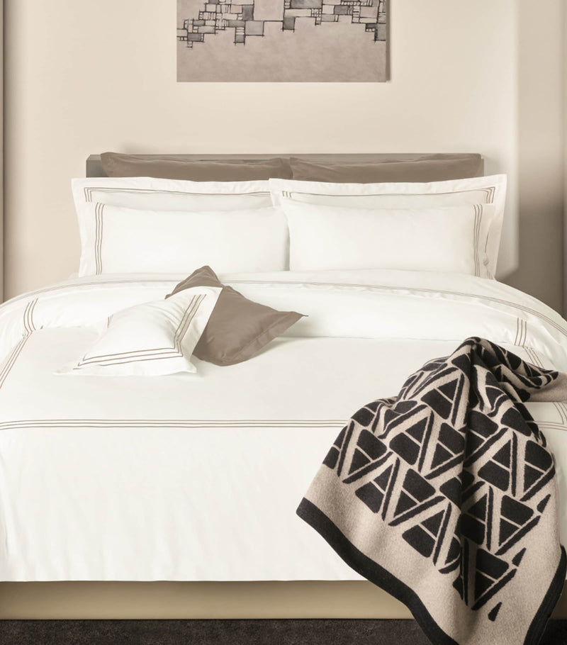 Amalia Alvorada Super King Duvet Cover Set - British product