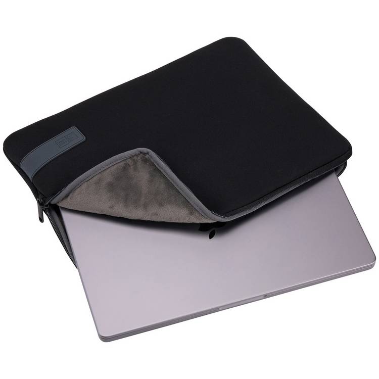 Case Logic Reflect 14in MacBook sleeve black (British brand)