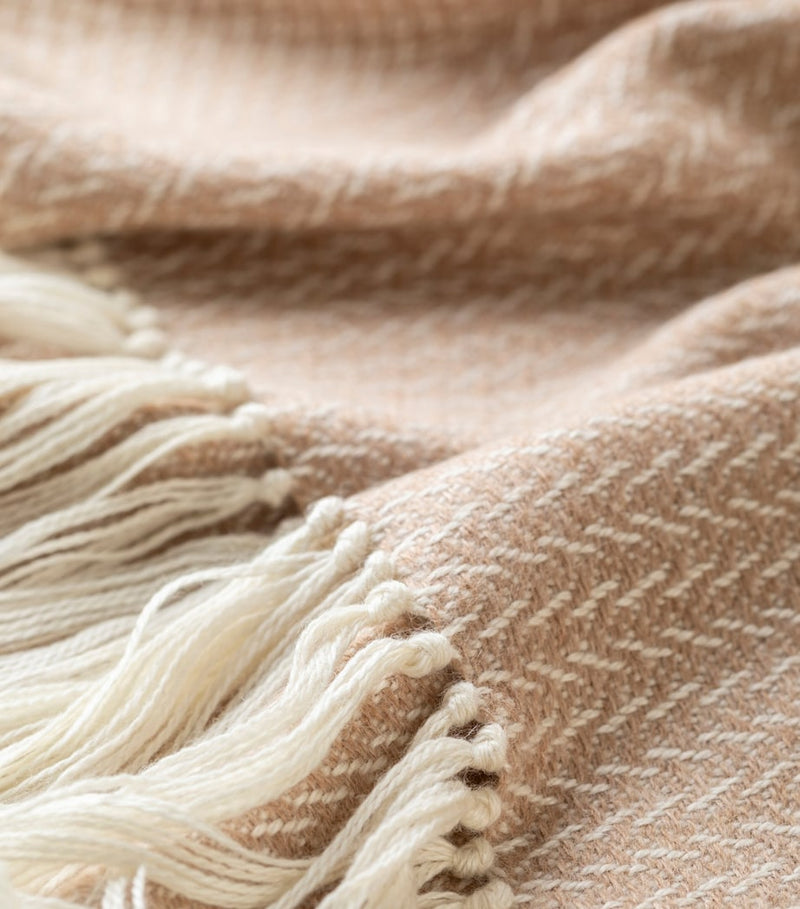 Araminta Campbell alpaca-blend woodland throw blanket 150cm x 300cm - British product
