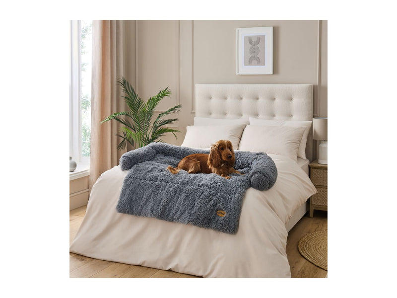 Silentnight calming sofa protector pet bed (British brand)