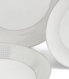 Wedgwood Gio Platinum dinnerware set of 16 pieces (British brand)