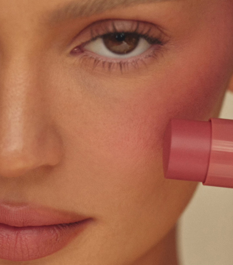 Kylie Cosmetics powder blush stick 12g, imported from the UK