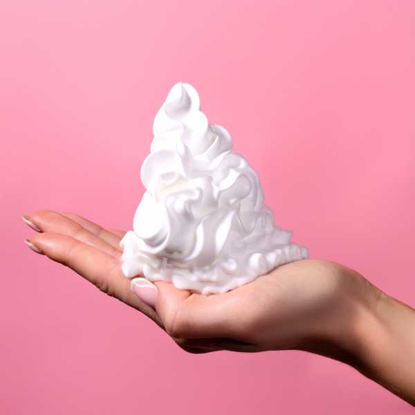 Sunkissed Shower Whip vanilla 250ml, imported from the UK