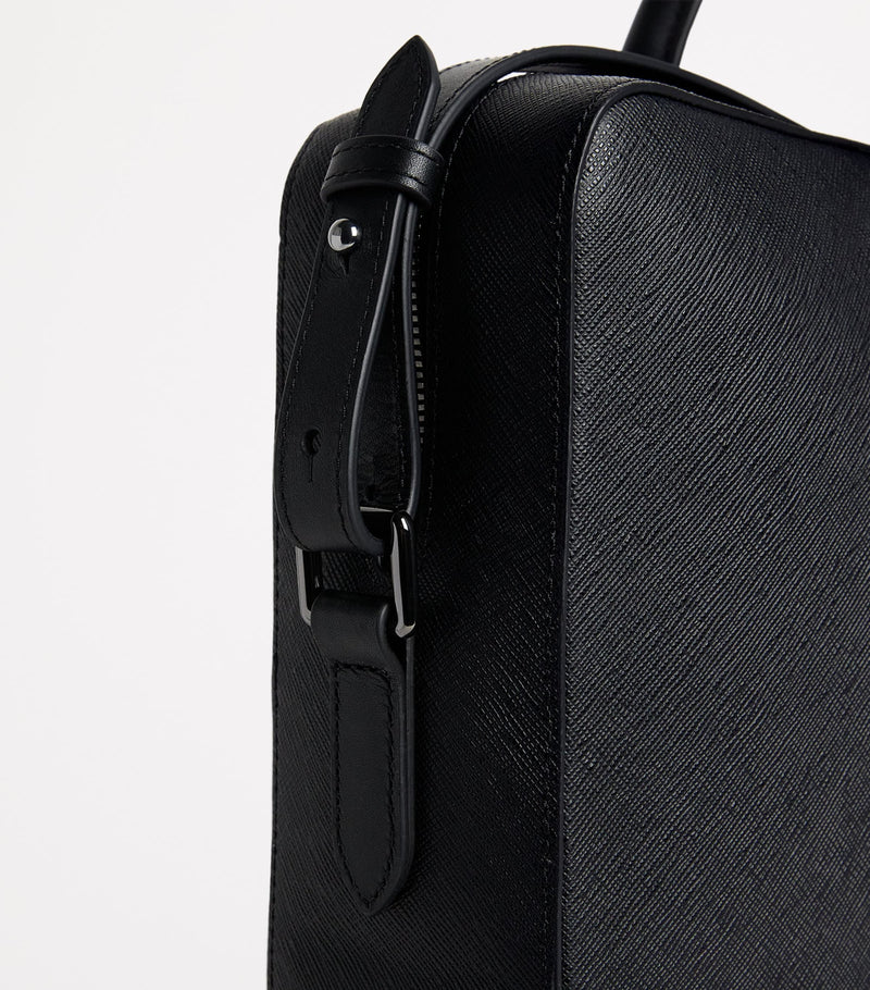 Saffiano Leather Briefcase with Compartmentalised Interior 30x40x7cm