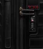 Tumi 19 Degree check-in polycarbonate suitcase 58cm, UK version