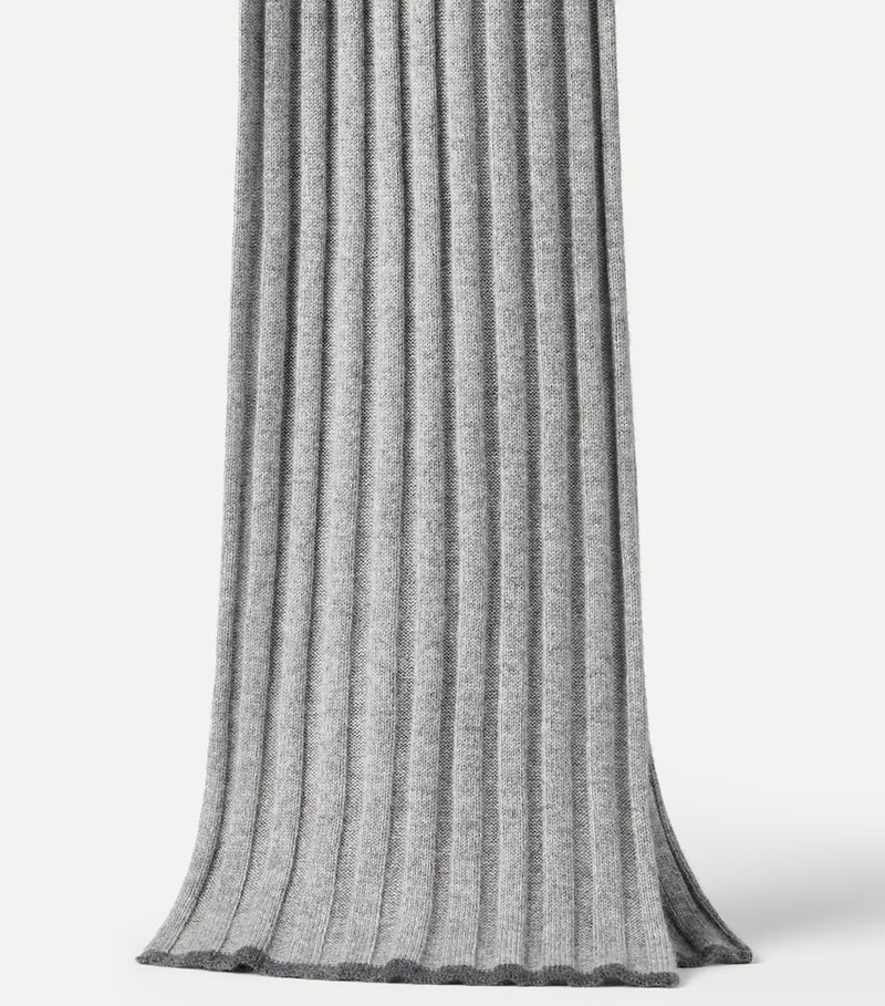 Brunello Cucinelli cashmere ribbed scarf 167cm x 30cm, UK version