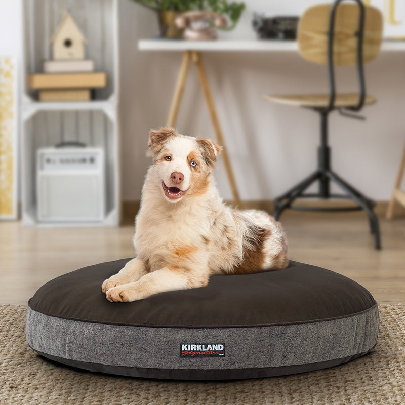 Kirkland Signature 42 inch round pet bed, imported from the UK
