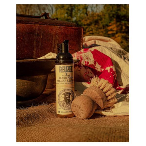 Reuzel Beard Foam Wood & Spice 70ml, imported from the UK