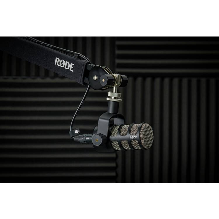 Rode PodMic dynamic broadcast microphone black - British product